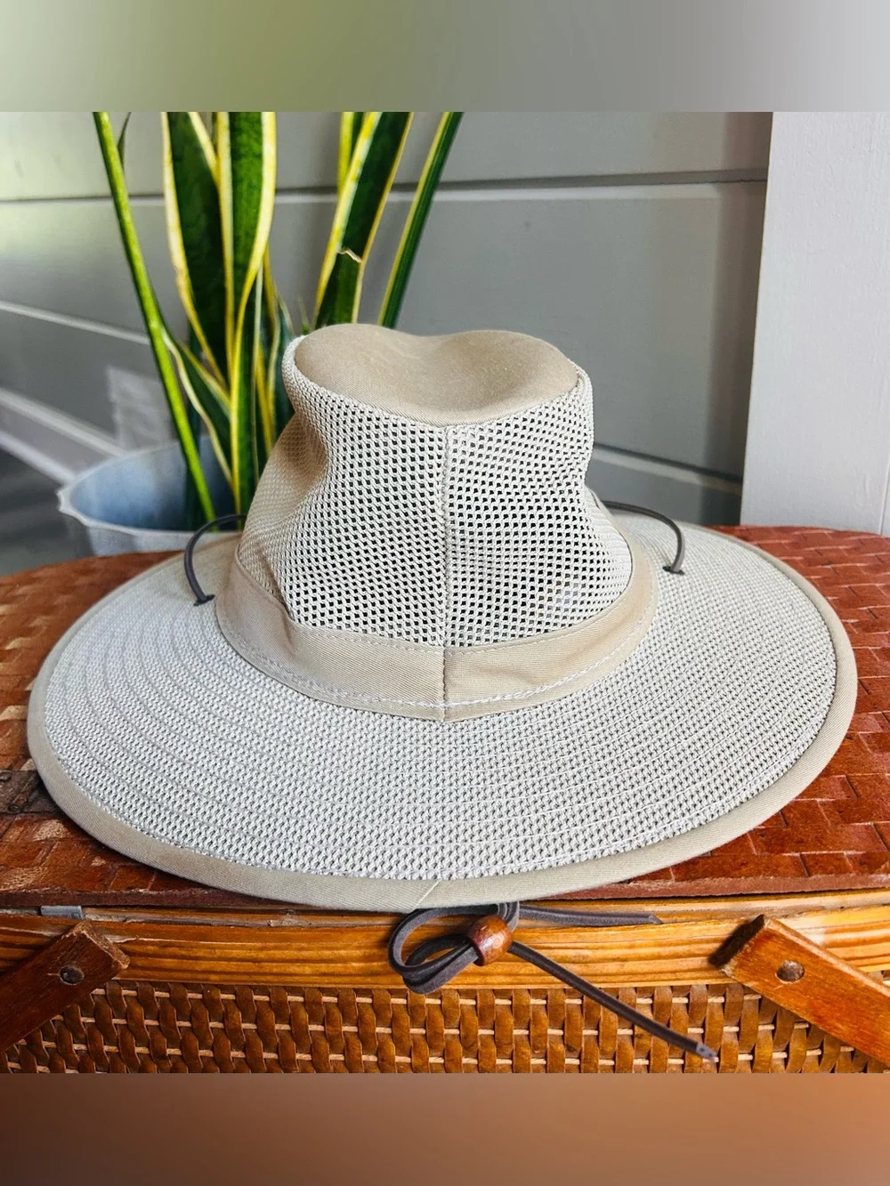 Henschel Hat Co USA Safari Sun Breezer Hat Mesh Crown Wide Brim Khaki Outdoor L